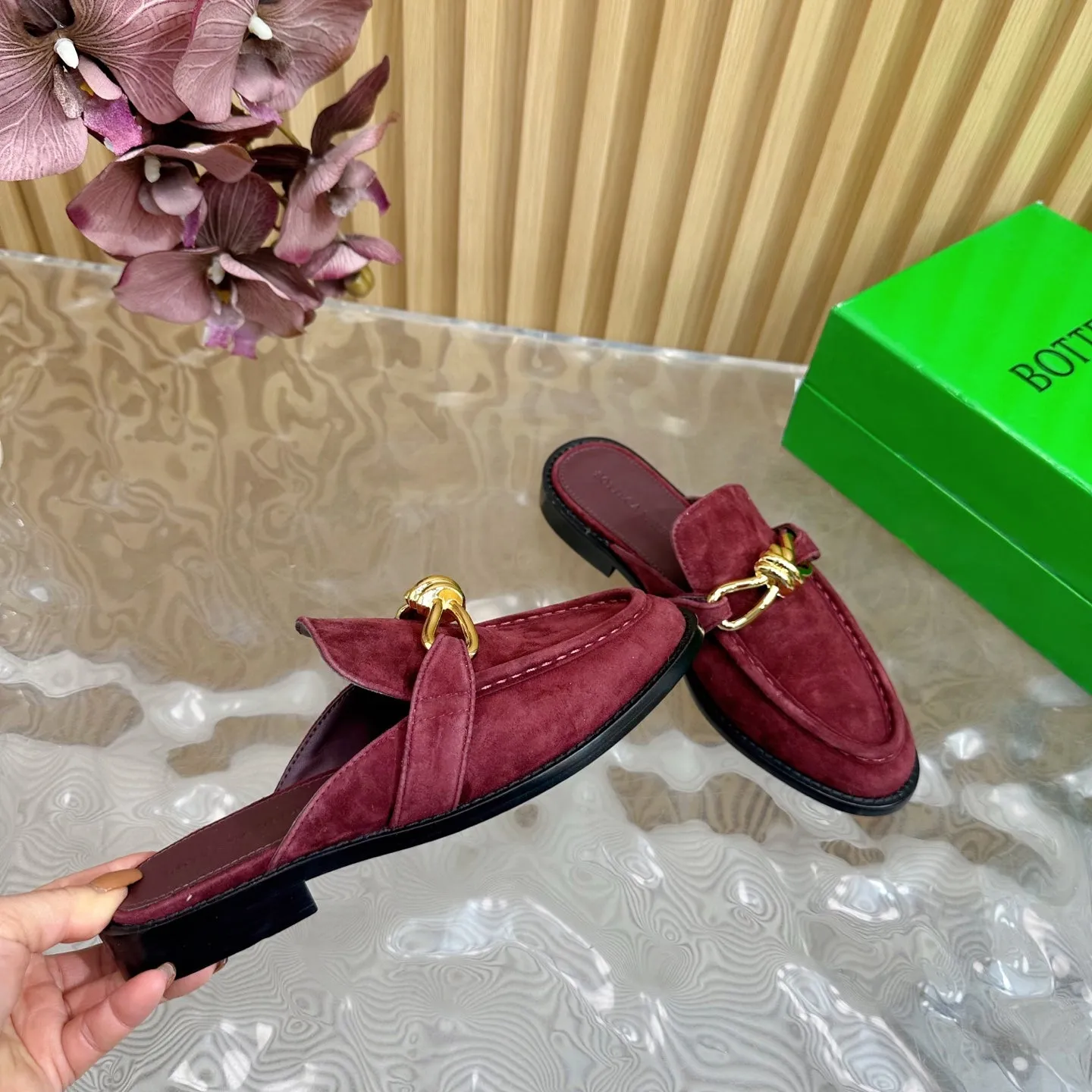 Astaire Loafer Wine Suede Ghw 176167