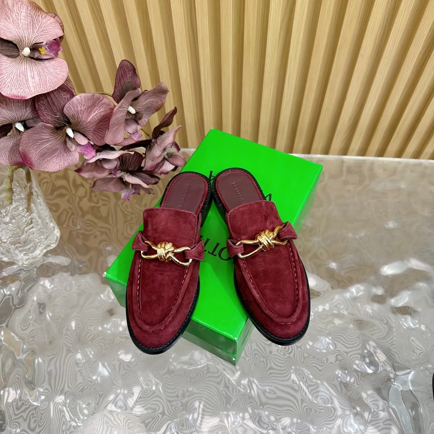 Astaire Loafer Wine Suede Ghw 176167
