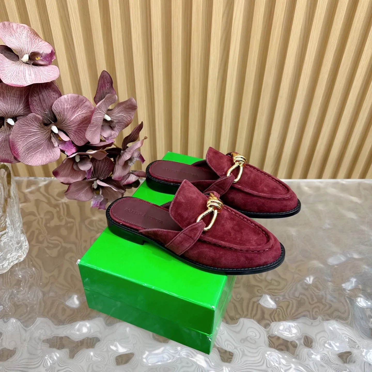 Astaire Loafer Wine Suede Ghw 176167
