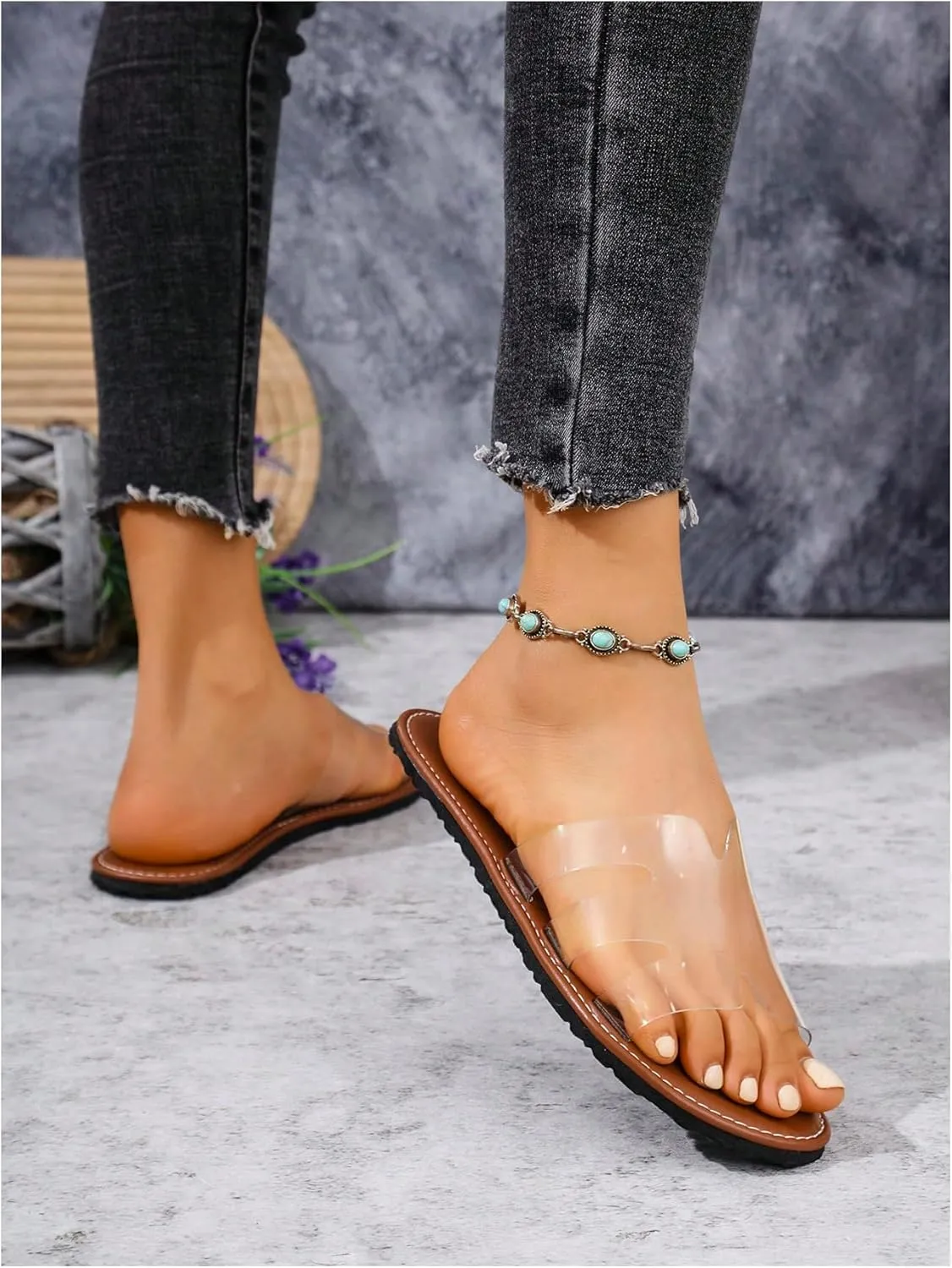 GORGLITTER Women's Clear Sandals Rhinestone Summer Vacation Beach Flats Slippers Open Toe Slide Sandals