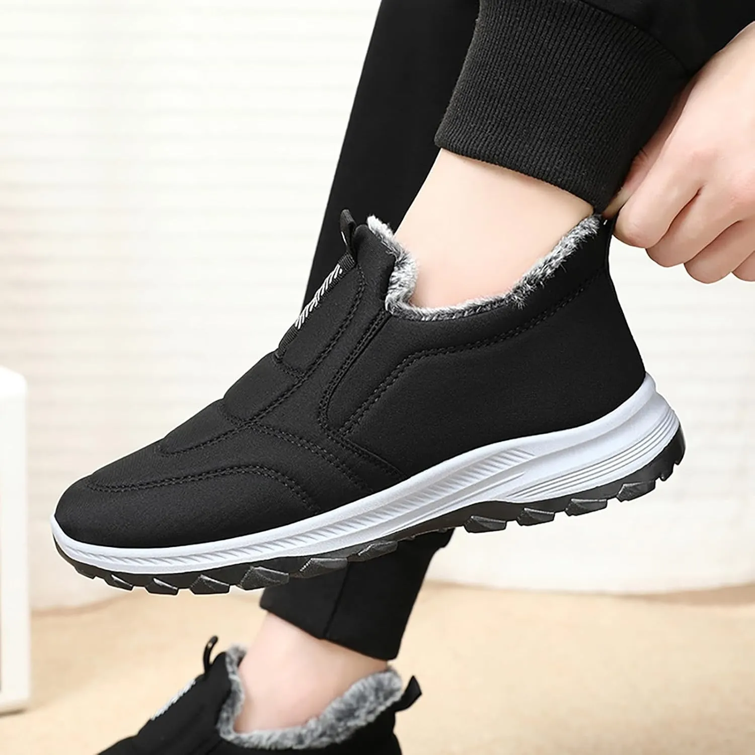 HYL Winter Snow Boots Womens Mens Warm Fur Lined Anti-Slip Ankle Booties Walking Shoes Non-Slip Sneakers Outdoor Trekking Shoes