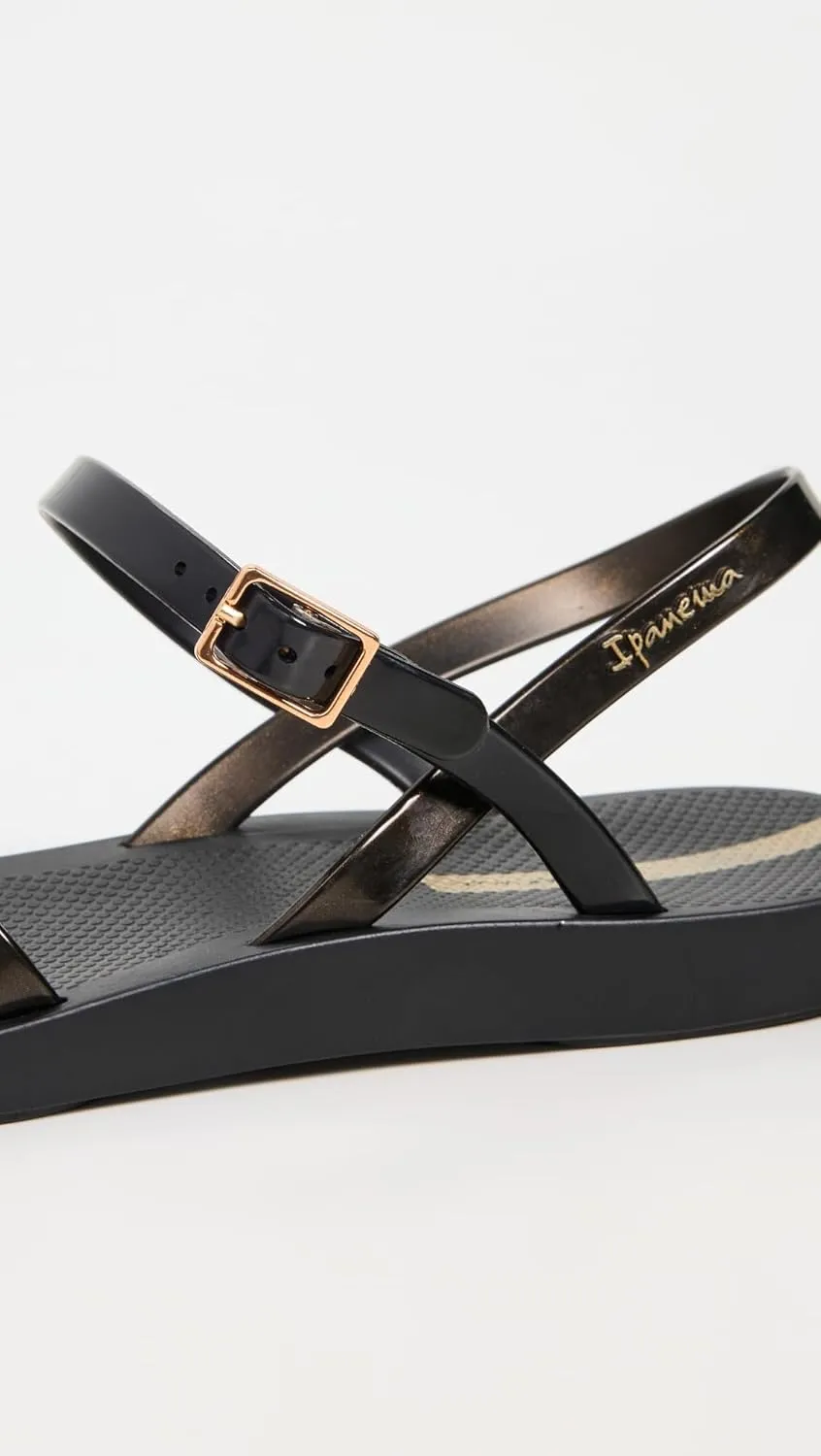 Ipanema Women's Fashion Sand VIII Sandals