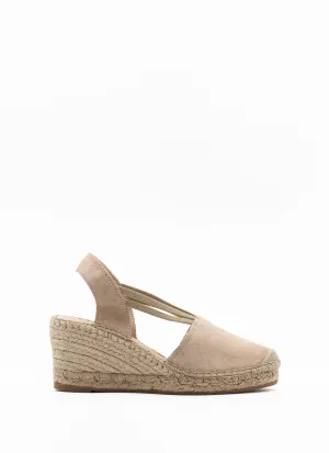 Wedge espadrilles in beige with elastic straps