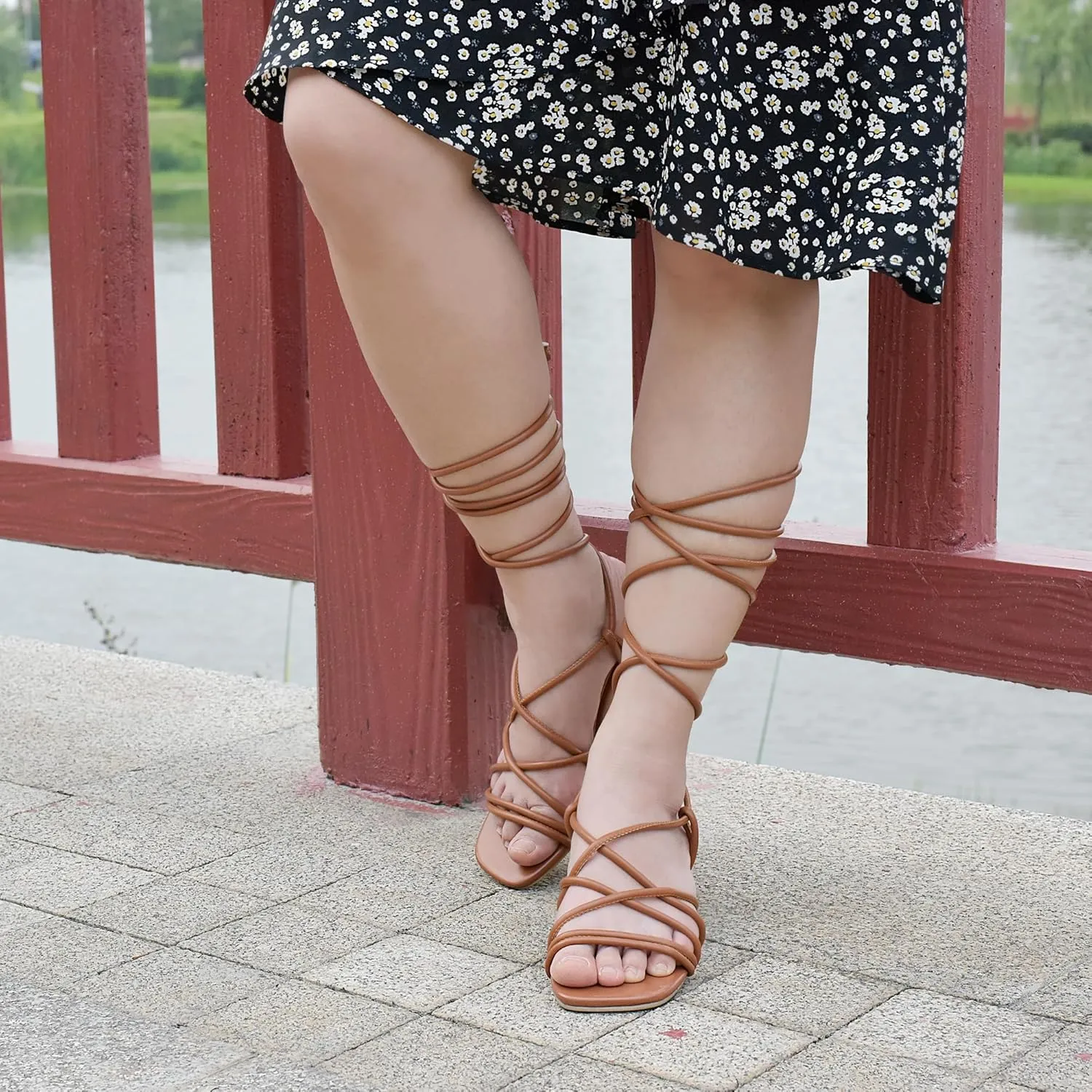 Women's Cross Lace Up Chunky Heels Sandals, Strappy Gladiator Low Block Pump Sandals